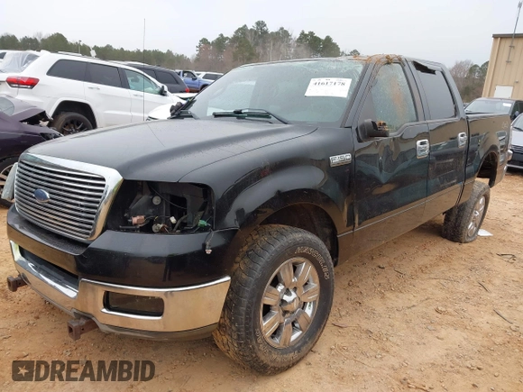2004 Ford F-150 XLT with VIN 1FTPW145X4KC47898, listed as a IAAI auction lot 41617178 with 196,584 mi miles. Bid and sale history available at carsss.com. Image 18.