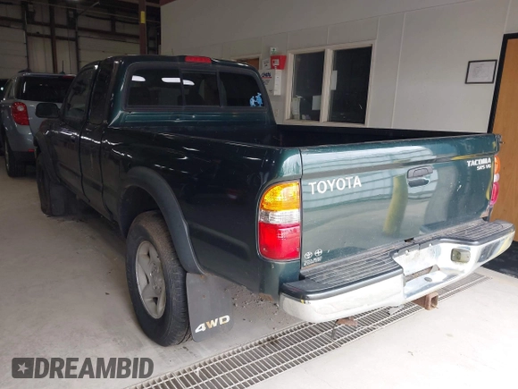 2003 Toyota Tacoma with VIN 5TEWN72N03Z166634, listed as a IAAI auction lot 41987641 with Not Provided miles. Bid and sale history available at carsss.com. Image 3.