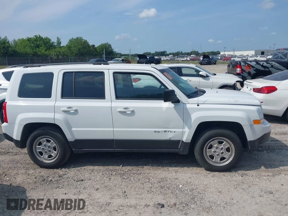 2017 Jeep Patriot Sport with VIN 1C4NJPBA6HD149261, listed as a IAAI auction lot 42192658 with 213,364 mi miles and . Bid and sale history available at DreamBid. Image 13.