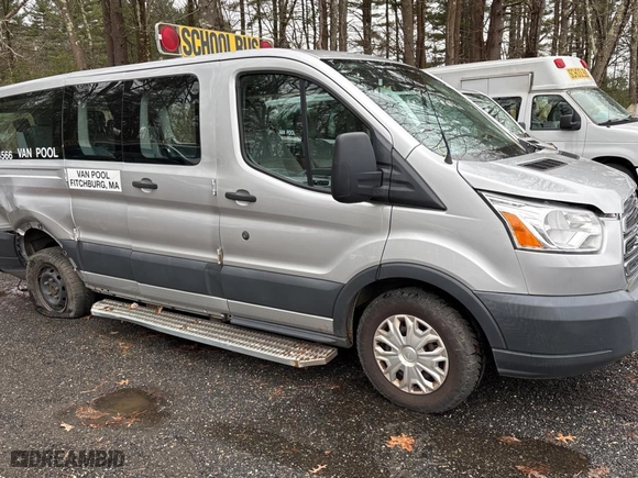2016 Ford Transit Wagon XL with VIN 1FMZK1ZM7GKB32633, listed as a Copart auction lot 50903155 with 175,097 mi miles and Clean Title. Bid and sale history available at carsss.com. Image 1.