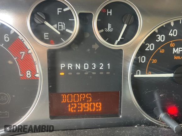2007 Hummer H3 SUV with VIN 5GTDN13E278167948, listed as a Copart auction lot 78698974 with 123,909 mi miles and Clean Title. Bid and sale history available at carsss.com. Image 8.