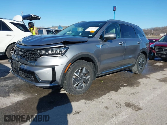 2022 Kia Sorento EX with VIN KNDRH4LG6N5076820, listed as a IAAI auction lot 41428430 with 44,446 mi miles and . Bid and sale history available at DreamBid. Image 18.