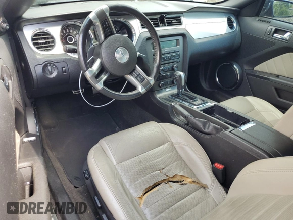 2014 Ford Mustang V6 with VIN 1ZVBP8AM0E5302352, listed as a Copart auction lot 56413535 with 115,826 mi miles and Salvage title. Bid and sale history available at DreamBid. Image 8.