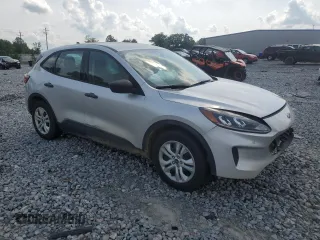 2020 Ford Escape S with VIN 1FMCU0F69LUA22424, listed as a Copart auction lot 57398275 with 136,761 mi miles and Salvage title. Bid and sale history available at DreamBid. Image 4.