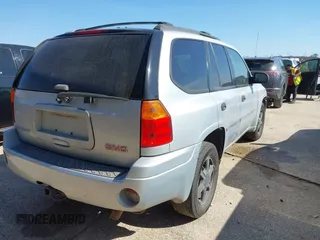2008 GMC Envoy SLE2 with VIN 1GKDS13S882125749, listed as a IAAI auction lot 41657625 with 249,290 mi miles. Bid and sale history available at carsss.com. Image 4.