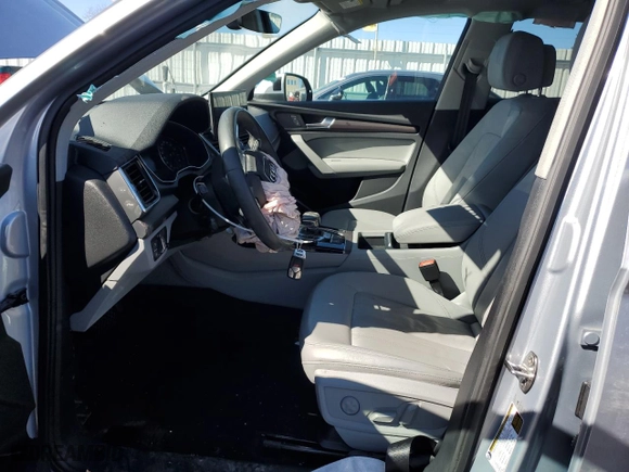 2021 Audi Q5 Premium with VIN WA1AAAFY0M2043357, listed as a Copart auction lot 46441855 with 54,039 mi miles and Salvage Title. Bid and sale history available at carsss.com. Image 7.