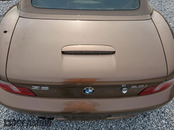 2001 BMW Z3 3.0 z VIN WBACN53491LJ55878, wystawiony jako Copart lot #84681544 z przebiegiem 106 059 mil mil oraz Czysty tytuł • Clean title. Historia ofert i sprzedaży dostępna na DreamBid. Obrazek 10.