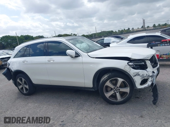 2018 Mercedes-Benz GLC with VIN WDC0G4KB0JV079007, listed as a IAAI auction lot 41910987 with 78,192 mi miles. Bid and sale history available at carsss.com. Image 13.