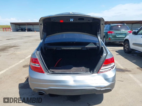 2014 Mercedes-Benz C 250 Sport with VIN WDDGF4HB9EA961665, listed as a IAAI auction lot 42055533 with 112,404 mi miles and . Bid and sale history available at DreamBid. Image 16.