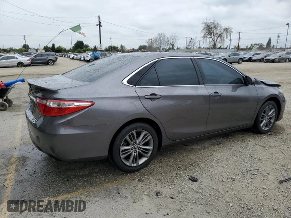 2015 Toyota Camry XLE with VIN 4T1BF1FK0FU987699, listed as a Copart auction lot 54391305 with 95,328 mi miles and Salvage Title. Bid and sale history available at carsss.com. Image 3.