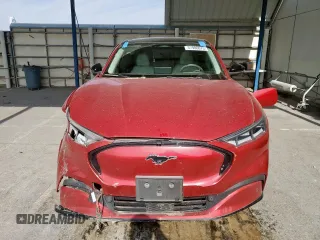 2022 Ford Mustang Mach-E Premium with VIN 3FMTK3SU7NMA50418, listed as a Copart auction lot 57988075 with 7,099 mi miles and Clean title. Bid and sale history available at DreamBid. Image 5.
