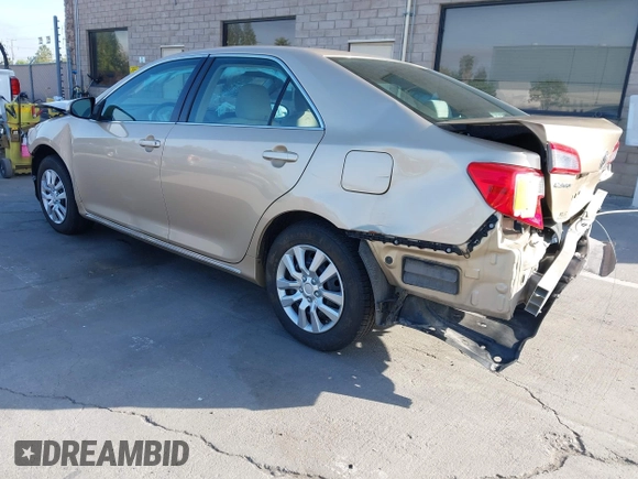 2012 Toyota Camry L z VIN 4T1BF1FKXCU035370, wystawiony jako IAAI lot #42073640 z przebiegiem 145 335 mil mil oraz . Historia ofert i sprzedaży dostępna na DreamBid. Obrazek 3.