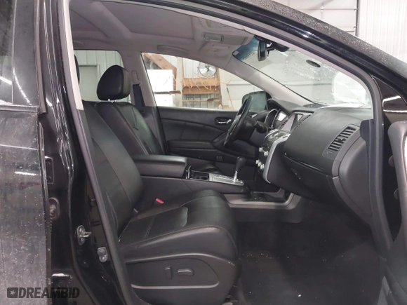 2011 Nissan Murano SV with VIN JN8AZ1MW8BW170335, listed as a IAAI auction lot 41556605 with 179,379 mi miles. Bid and sale history available at carsss.com. Image 5.