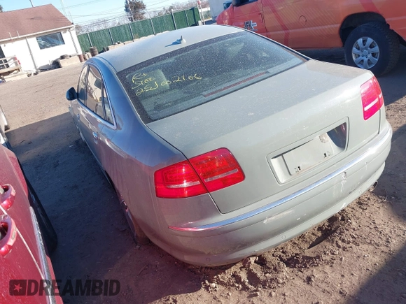 2009 Audi A8 L 4.2L with VIN WAUMV94E19N000826, listed as a IAAI auction lot 41692846 with 999,999 mi miles. Bid and sale history available at carsss.com. Image 3.