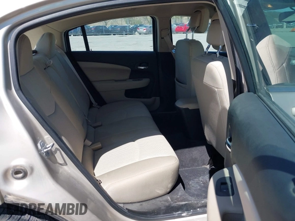2014 Chrysler 200 LX with VIN 1C3CCBAGXEN171400, listed as a IAAI auction lot 42139655 with 92,188 mi miles and . Bid and sale history available at carsss.com. Image 8.