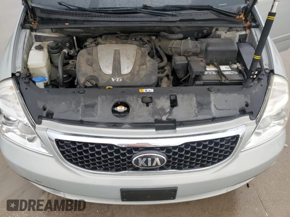 2014 Kia Sedona LX with VIN KNDMG4C73E6581348, listed as a Copart auction lot 54724885 with 117,670 mi miles and Salvage Title. Bid and sale history available at DreamBid. Image 12.