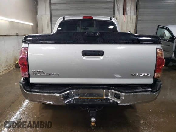 2008 Toyota Tacoma z VIN 5TELU42N88Z501389, wystawiony jako Copart lot #41809965 z przebiegiem 134 500 mil mil oraz Szkoda całkowita • Salvage title. Historia ofert i sprzedaży dostępna na DreamBid. Obrazek 6.