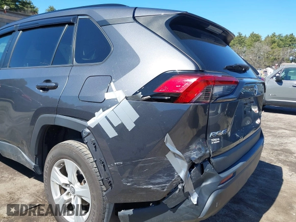 2019 Toyota RAV4 XLE with VIN 2T3P1RFV1KW056420, listed as a IAAI auction lot 41982282 with 53,424 mi miles and . Bid and sale history available at DreamBid. Image 6.