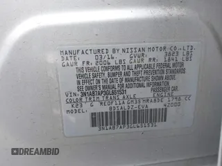 2016 Nissan Sentra SR with VIN 3N1AB7AP3GL651531, listed as a IAAI auction lot 42126831 with 155,959 mi miles and . Bid and sale history available at DreamBid. Image 9.