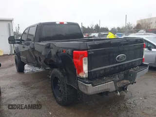 2017 Ford Super Duty F-250 SRW Lariat with VIN 1FT7W2BT4HEC20207, listed as a IAAI auction lot 41358821 with 152,195 mi miles. Bid and sale history available at carsss.com. Image 14.