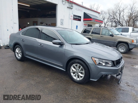 2017 Volkswagen Passat S z VIN 1VWAT7A3XHC071775, wystawiony jako IAAI lot #41775028 z przebiegiem 58 945 mil mil oraz . Historia ofert i sprzedaży dostępna na DreamBid. Obrazek 1.