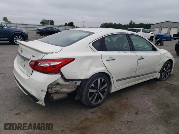 2016 Nissan Altima SR z VIN 1N4AL3AP1GN314106, wystawiony jako Copart lot #52213484 z przebiegiem 112 158 mil mil oraz Szkoda całkowita • Salvage title. Historia ofert i sprzedaży dostępna na DreamBid. Obrazek 3.