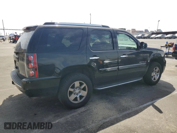 2007 GMC Yukon Denali z VIN 1GKFK63887J356584, wystawiony jako Copart lot #53118415 z przebiegiem 166 215 mil mil oraz Szkoda całkowita • Salvage title. Historia ofert i sprzedaży dostępna na DreamBid. Obrazek 3.
