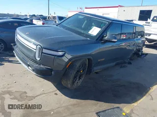 2024 Rivian R1S Adventure with VIN 7PDSGABAXRN031782, listed as a IAAI auction lot 41682181 with 1 mi miles. Bid and sale history available at carsss.com. Image 18.