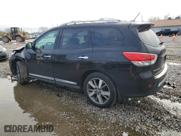 2013 Nissan Pathfinder S with VIN 5N1AR2MM2DC682270, listed as a Copart auction lot 86567944 with 181,158 mi miles and Clean Title. Bid and sale history available at carsss.com. Image 2.