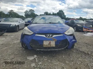 2013 Hyundai Veloster w/Gray Int with VIN KMHTC6AD5DU102803, listed as a Copart auction lot 58628935 with 129,616 mi miles and Salvage title. Bid and sale history available at DreamBid. Image 5.