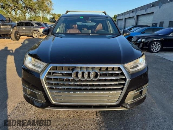 2018 Audi Q7 Premium with VIN WA1AHAF74JD013037, listed as a Copart auction lot 86404774 with 120,999 mi miles and Clean title. Bid and sale history available at DreamBid. Image 5.