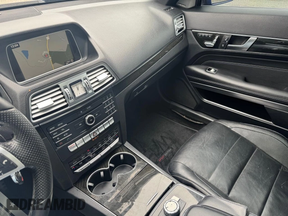 2017 Mercedes-Benz E 400 with VIN WDDKJ6HB8HF353602, listed as a Copart auction lot 58871455 with 148,972 mi miles and Clean title. Bid and sale history available at DreamBid. Image 9.
