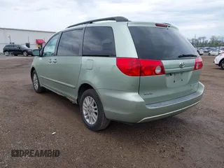 2007 Toyota Sienna CE with VIN 5TDZK23C87S017462, listed as a IAAI auction lot 42113773 with 201,306 mi miles. Bid and sale history available at carsss.com. Image 3.