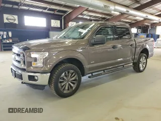 2016 Ford F-150 XLT with VIN 1FTEW1EG1GFA16490, listed as a Copart auction lot 52670595 with 135,505 mi miles and Salvage Title. Bid and sale history available at carsss.com. Image 1.