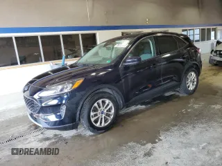 2021 Ford Escape SE z VIN 1FMCU0G60MUA68241, wystawiony jako Copart lot #57090665 z przebiegiem 127 851 mil mil oraz Czysty tytuł • Clean title. Historia ofert i sprzedaży dostępna na DreamBid. Obrazek 1.