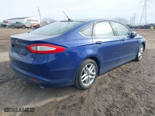 2013 Ford Fusion SE with VIN 3FA6P0H72DR102371, listed as a IAAI auction lot 41588018 with 167,544 mi miles. Bid and sale history available at carsss.com. Image 4.