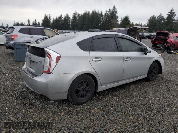 2015 Toyota Prius Four with VIN JTDKN3DU8F1915481, listed as a Copart auction lot 86022734 with 576,706 mi miles and Salvage Title. Bid and sale history available at carsss.com. Image 3.