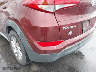2018 Hyundai Tucson SEL with VIN KM8J33A46JU641609, listed as a IAAI auction lot 41985516 with 94,872 mi miles. Bid and sale history available at carsss.com. Image 6.