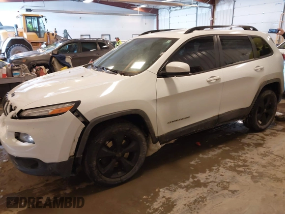 2016 Jeep Cherokee Latitude with VIN 1C4PJMCS5GW219429, listed as a IAAI auction lot 41578760 with 161,964 mi miles and . Bid and sale history available at carsss.com. Image 17.