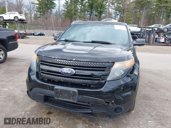 2013 Ford Utility Police Interceptor with VIN 1FM5K8AR3DGC20995, listed as a IAAI auction lot 42041125 with 199,419 mi miles. Bid and sale history available at carsss.com. Image 6.