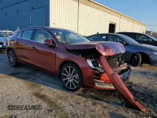2014 Volvo S60 T6 with VIN YV1902FH7E2287875, listed as a Copart auction lot 80261854 with 130,361 mi miles and Salvage Title. Bid and sale history available at carsss.com. Image 4.