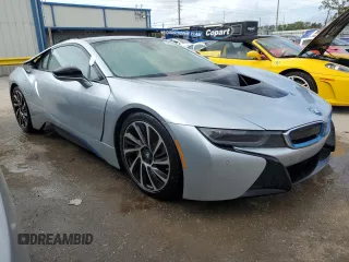 2015 BMW i8 z VIN WBY2Z2C58FVX64920, wystawiony jako Copart lot #74749874 z przebiegiem 29 577 mil mil oraz Szkoda całkowita • Salvage title. Historia ofert i sprzedaży dostępna na DreamBid. Obrazek 4.
