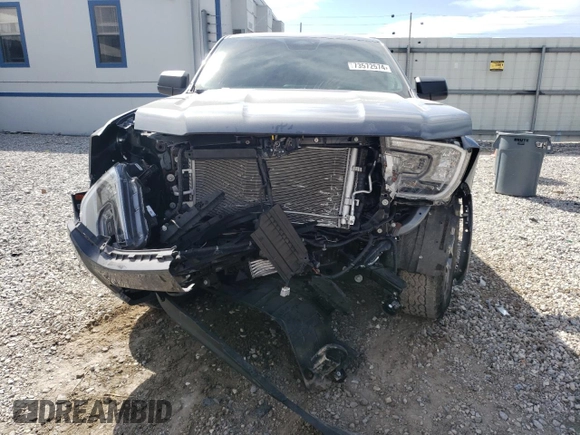 2024 Ford Ranger XLT with VIN 1FTER4HH2RLE19654, listed as a Copart auction lot 73572574 with 2,941 mi miles and Salvage Title. Bid and sale history available at carsss.com. Image 5.