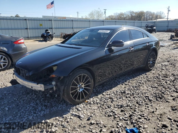 2009 Mercedes-Benz CLS-Class 5.5L with VIN WDDDJ72X89A153353, listed as a Copart auction lot 82364384 with 246,412 mi miles and Salvage Title. Bid and sale history available at carsss.com. Image 1.