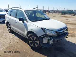 2018 Subaru Forester z VIN JF2SJABC6JH510635, wystawiony jako IAAI lot #41506311 z przebiegiem 113 324 mil mil oraz . Historia ofert i sprzedaży dostępna na DreamBid. Obrazek 1.