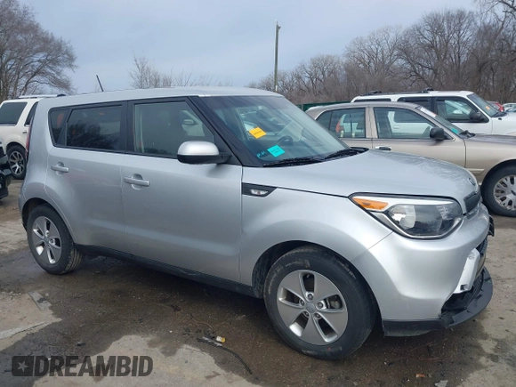 2014 Kia Soul with VIN KNDJN2A28E7700722, listed as a IAAI auction lot 41710340 with 106,234 mi miles. Bid and sale history available at carsss.com. Image 14.