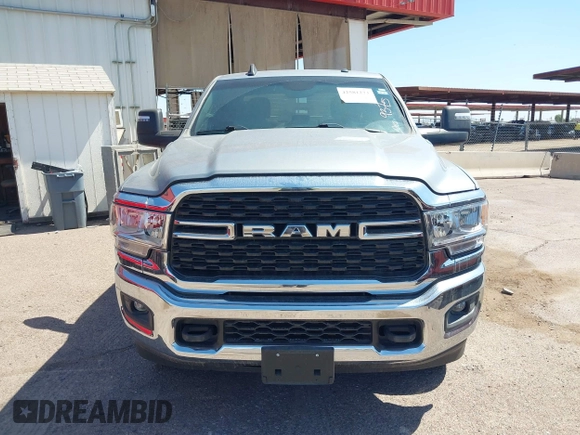 2024 Ram 2500 Big Horn with VIN 3C6UR5DL5RG100751, listed as a IAAI auction lot 42581273 with 15,353 mi miles and . Bid and sale history available at DreamBid. Image 12.