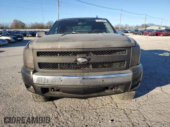 2007 Chevrolet Silverado 1500 LTZ with VIN 2GCEC19J771619899, listed as a Copart auction lot 82146584 with 295,538 mi miles and Non Repairable. Bid and sale history available at carsss.com. Image 5.