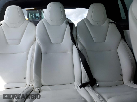2016 Tesla Model X 70D with VIN 5YJXCAE28GF017100, listed as a Copart auction lot 50081235 with 126,962 mi miles and Salvage Title. Bid and sale history available at DreamBid. Image 10.