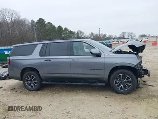 2021 Chevrolet Suburban Z71 с VIN 1GNSKDKD3MR447022, выставлен на аукционе IAAI как лот 41186982 с пробегом 82 677 миль миль и . История ставок и продаж доступна на DreamBid. Изображение 14.